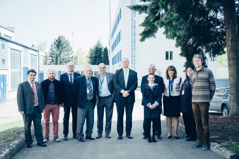 Návštěva smíšené kanadsko-české delegace v SZÚ Jablonec nad Nisou