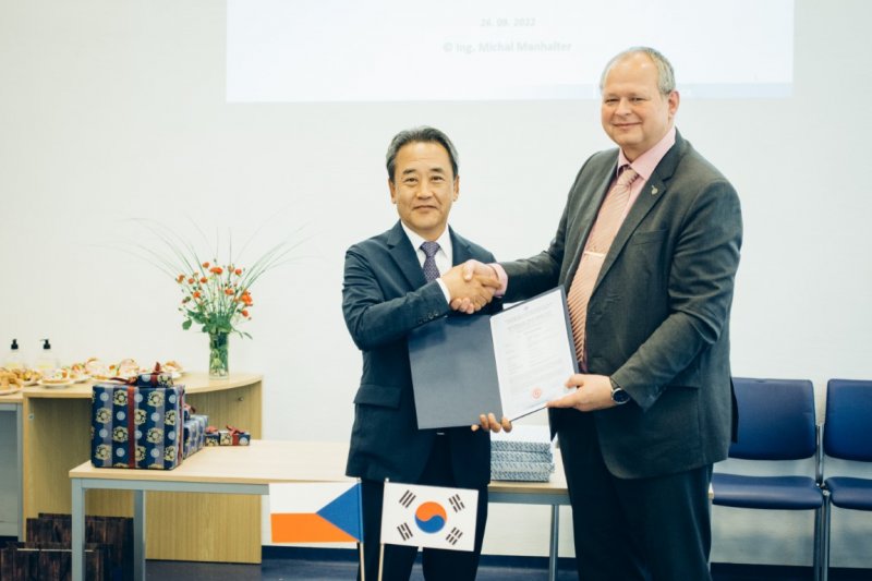 Certifikovali jsme technologii na bázi vodíkových článků korejského výrobce S-Fuelcell
